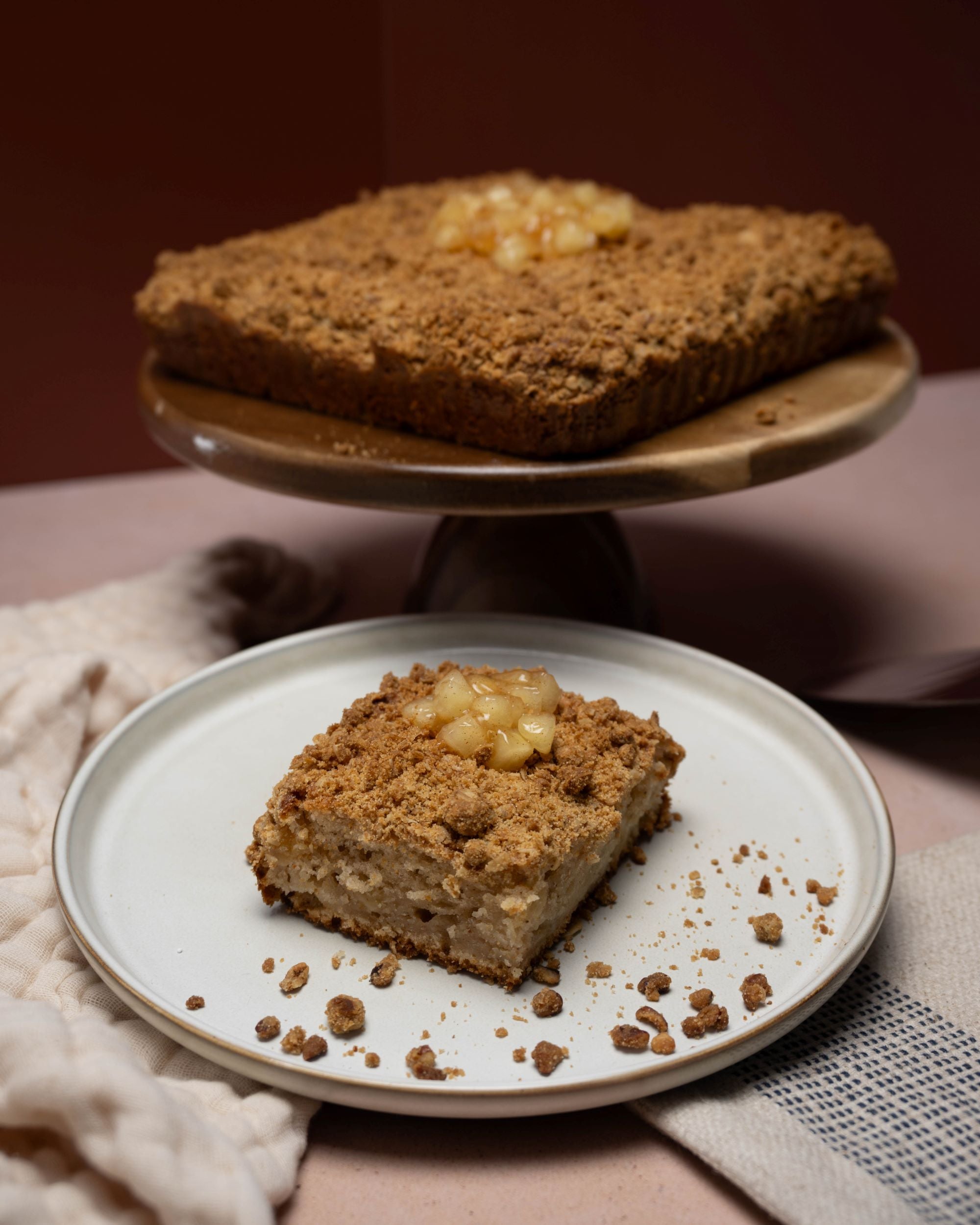 Apple Crumble Cake