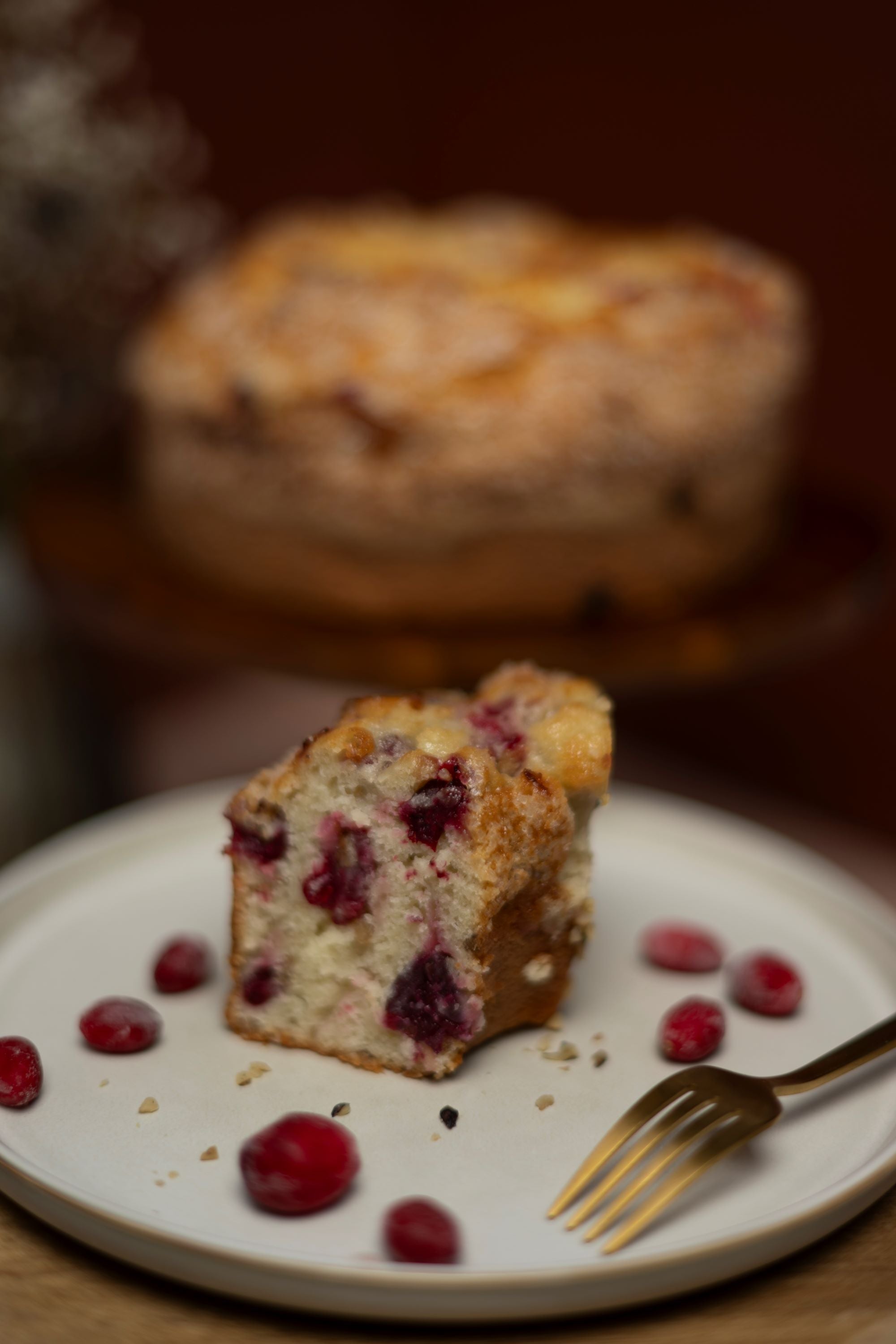 Cranberry_Nut_Ring_Cake_Lifestyle_Shot.jpg